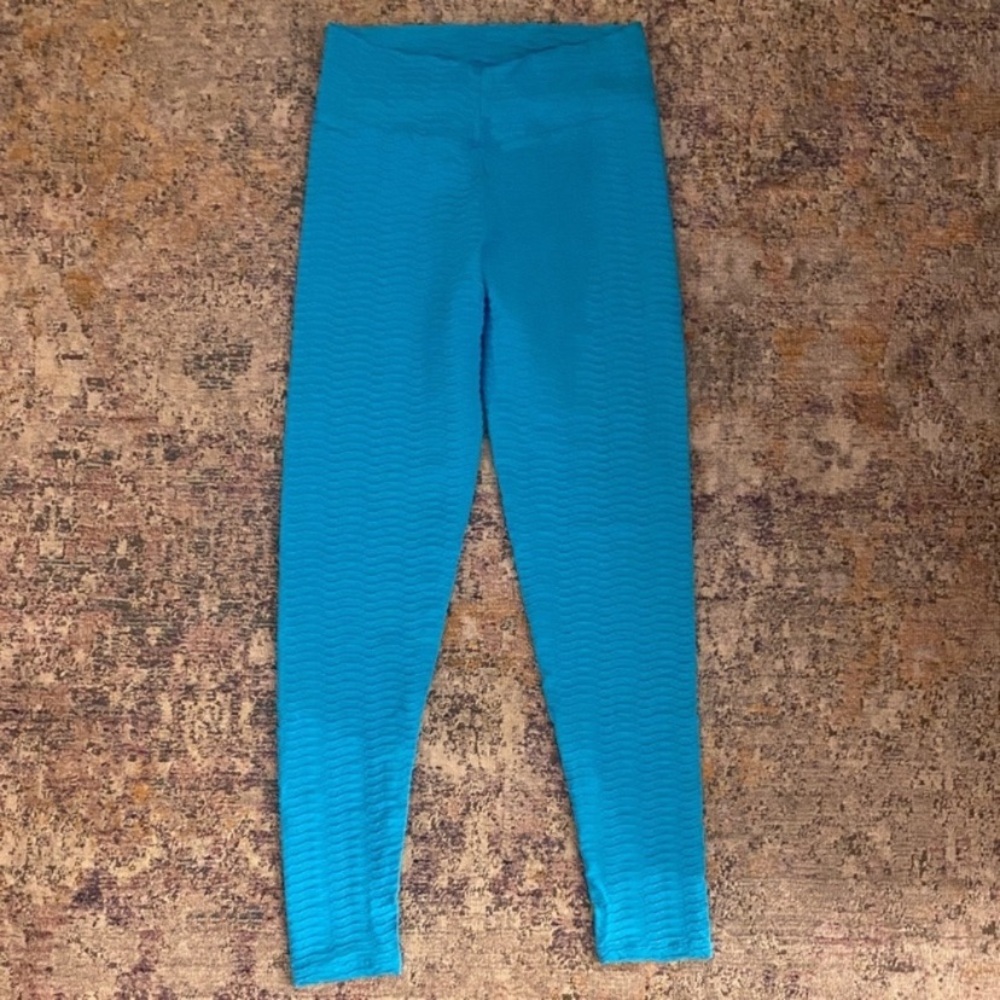 Booty by Brabants Women’s Aqua Blue Textured Full Length Leggings